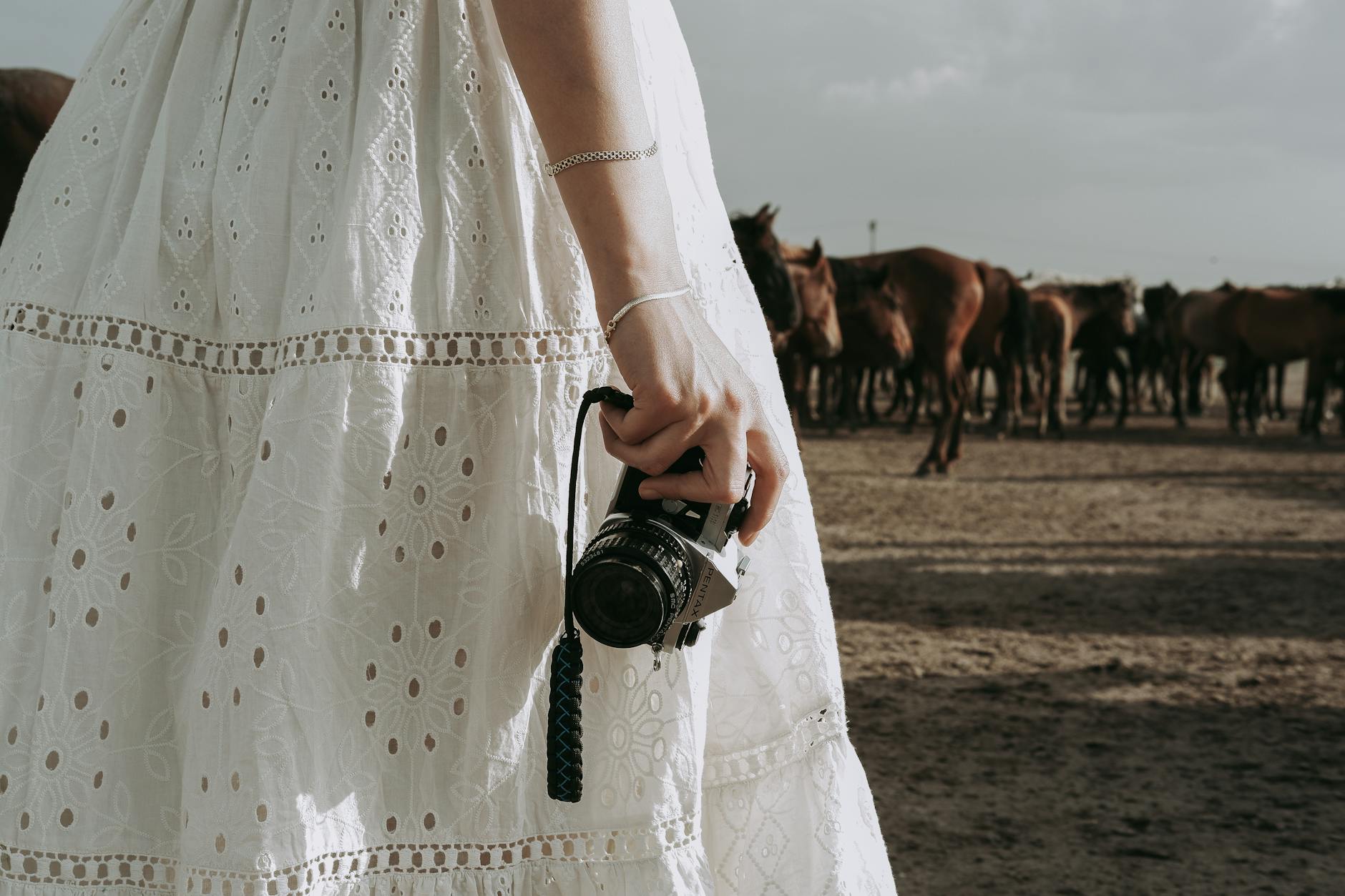 Photo by Beyzaa Yurtkuran on <a href="https://www.pexels.com/photo/a-woman-holding-a-camera-17653326/" rel="nofollow">Pexels.com</a>