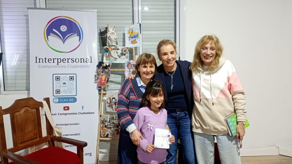 Erica Dalceggio y Las Imponderables en la Feria del Libro de Cabildo de 2025.